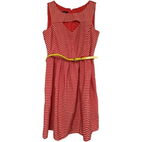 BCX Striped Sleeveless Dress Front Cutout Lined Belted Cream Orange Yellow sz 5 - Picture 2 of 7